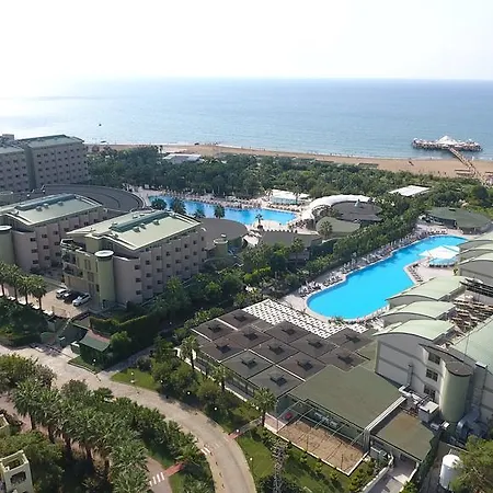 Vonresort Elite & Aqua Resort